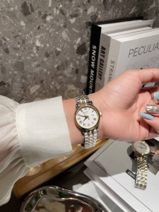 白 金玫+20 钢带10 Tissot-天梭23年新品梦媛系列腕表简约魅力且时尚经典的设计正式场合不失稳重日常休闲、简单大方尺寸女装30Mm♀男装40Mm 采用