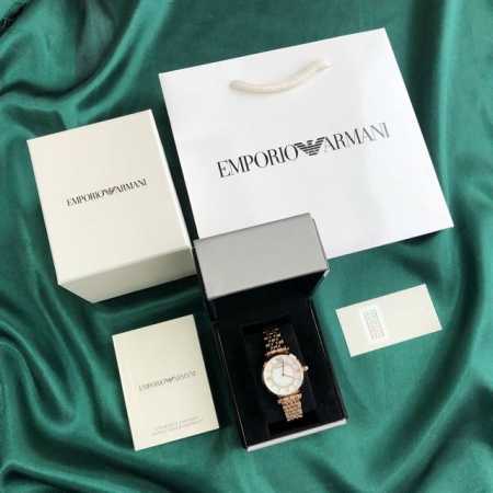 全国联保！！正品！正品！Armani 阿玛尼镶钻钢带女士手表型号ar1908银色，型号ar1909玫瑰金钢带石英表，表盘直径32Mm 316精钢表带，白色贝母表 - 点击图像关闭