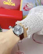 时尚石英女款 欧米茄 海马系列Aqua Terra Shades腕表34毫米 至臻天文台表 以不同色彩展现佩戴者的个性与风格。冰川银，海军蓝、薄荷绿、蜜桃粉、丁