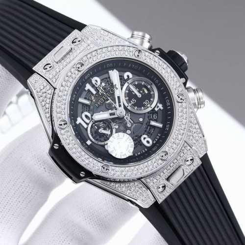 白壳 金壳 圈口钻 满钻 Zf 最新款新面出货 宇舶 恒宝 Hublot 英勇无畏，拳拳出击，简称“Hub”“恒宝”，Bigbang大爆炸元素材料计时码表v2版