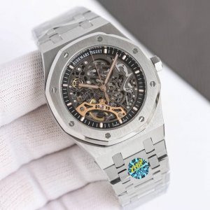 统一价： Gr新款爱彼皇家橡树离岸型15407St.Oo.1220St.01男士机械腕表 Calibre 3132一体机芯，41Mm直径，厚度9.9Mm深灰色表