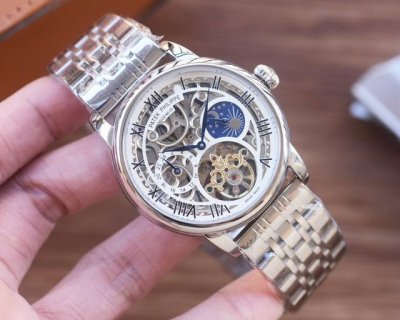 白 ，金 ，钢带20 男人挚爱 镂空腕表 最新 ：百达翡丽最佳设计独家首发 类型 ：精品男士腕表 表带 ：316精钢表带 机芯 ：全自动机械机芯 镜面 ：矿物质