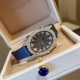 Chopardl‘Heuredudiamant#系列腕表，采用品牌标志性“皇冠爪镶”工艺，以精湛技艺与风格为女性之美谱写出一曲奢美的颂歌，一如作品上镶嵌的耀眼美