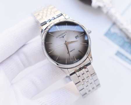 白壳 金壳 钢带20 品牌 浪琴-Longines 类型 男士腕表 壳套 顶级版316精钢l 表带 进口小牛皮表带 316L精钢表带 机芯 全自动机械机芯 镜面 - 点击图像关闭