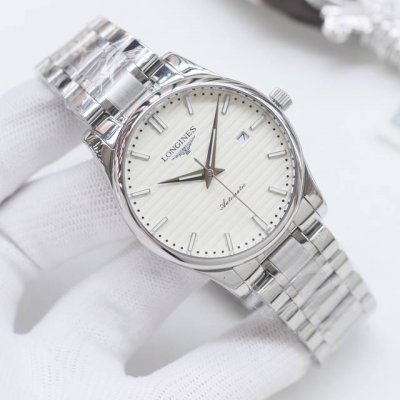 金壳+20钢带20 品牌：浪琴-Longines 类型：男士腕表 壳套：顶级版316精钢L 表带：进口小牛皮表带 316L精钢表带 机芯：全自动机械机芯 镜面：