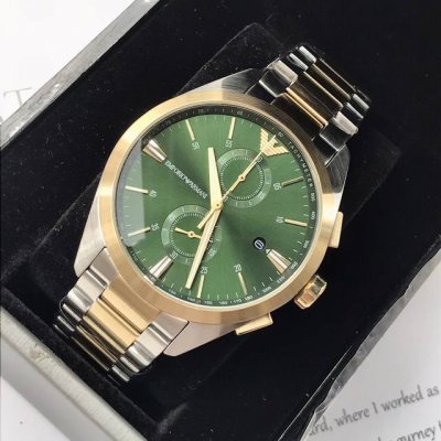 新款到！原厂阿玛尼Armani石英男士腕表，Ar11511，本年度最火的男神款！精致橄榄绿表盘搭配间金色表带，色彩轻奢优雅，打造新锐绅士风范，代工厂P精细工艺加