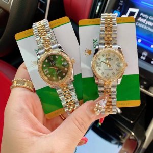 劳力士-Rolex日志 系列经典女款31实芯5珠钢带-原装压扣 小红书火爆推荐云杉绿盘,白色表盘采用a级珍珠贝壳材质彰璀璨夺目、设计显出独特高贵优雅女神气质!3 劳力士-Rolex日志 系列经典女款31实芯5珠钢带-原装压扣 小红书火爆推荐云杉绿盘,白色表盘采用a级珍珠贝壳材质彰璀璨夺目、设计显出独特高贵优雅女神气质!3