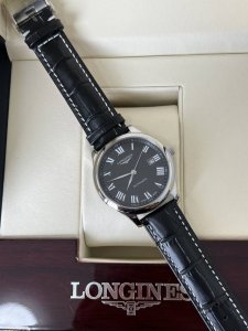 三码合一细节控品 完美爆款来袭名匠系列男士西铁城机械腕表 尺寸 40Mm 机芯 全新日本原装西铁城8215机芯 修正官方最新原装L888自动陀片，走时精准，动力