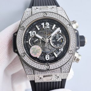 光圈：白壳 玫壳 圈口带钻： 玫白同价 满钻： 玫白同价 Zf 最新款新面出货 宇舶 恒宝 Hublot 英勇无畏，拳拳出击，简称“Hub”“恒宝”，Bigba