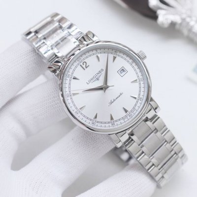 金壳+20钢带20 品牌：浪琴-Longines 类型：男士腕表 壳套：顶级版316精钢L 表带：进口小牛皮表带 316L精钢表带 机芯：全自动机械机芯 镜面：