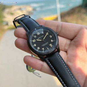 bls出品-飞行员传奇航空系列 百年灵飞行员传奇航空系列，经典之作，设计简约大气，时尚优雅，自动机械腕表，它搭载2824的机芯，走时准确，性能稳定。表壳直径为[