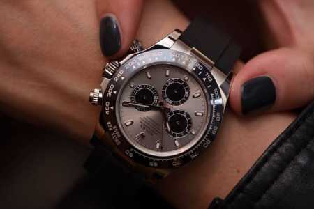 Rolex 巴塞尔 新款劳力士腕表,蚝式恒动-宇宙计型迪通拿进口陶瓷圈，蓝宝石水晶镜面，原装保险扣，配创新的透气舒适搭橡胶表带！这项最新设计将高科技与非凡美学共 - 点击图像关闭