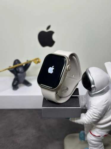 苹果Apple Watch 9代 S9手表 原壳料开模 外观尺寸跟原装一样看不出假 正确星光色边框 跟原装无色差！！！ 原装Oled液晶屏 黑边跟分辨率跟正品一