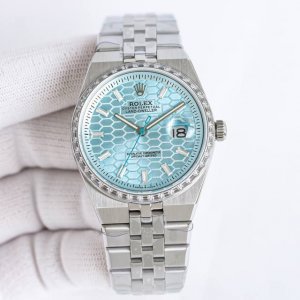 白 金 劳力士-Rolex Pq1 陆使型，V2 赛车版 40Mm，内置9015改一体7315机芯。劳力士全新 Land-Dweller 陆使型于 2025 年