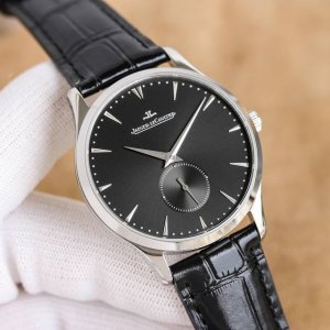 白1300金+50 新品积家大师系列1218420，传统与现代的和谐乐章。Master Ultra Thin 超薄大师系列小秒针腕表精钢款搭（直径 39 毫米）