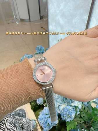 华为带 ，最新推荐． 爱马仕hermes Paris 奢华腕表,引领风格,超越时代,设计与精湛的非凡工艺,倍受各界潮流高贵的青睐,该腕表采用珠式表带，尽显柔美优 - 点击图像关闭