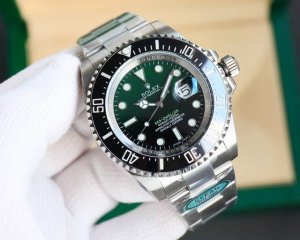 3235一体机 小鬼王。金白同价, 最新升级一比一鬼王复刻版!劳力士 126600 海使 单红小鬼王 43Mm: 1.最新编码 6R9988V6,卡片,吊牌,表 3235一体机 小鬼王。金白同价, 最新升级一比一鬼王复刻版!劳力士 126600 海使 单红小鬼王 43Mm: 1.最新编码 6R9988V6,卡片,吊牌,表