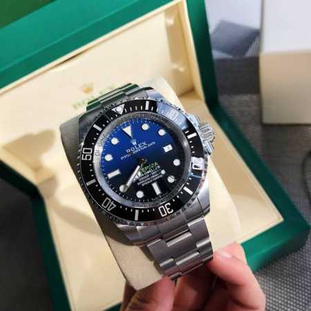 现货 劳力士经典蚝式海使型渐变蓝面鬼王 表身904L不锈钢打造注意市场大部分版本由于工艺问题最好的也只是使用316L不锈钢，虽然316的车床技能已经相当成熟了， - 点击图像关闭