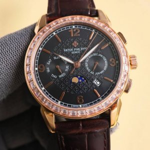 FFF金 新品推荐 百达菲丽Patek phiippe 复杂日月功能上市汇集星期，月份，日期等功能于一身，最佳男士腕表之美誉！搭载9100机械机芯，秉承瑞士制表