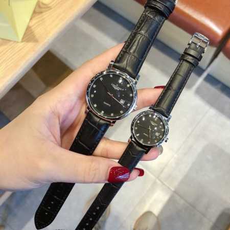 浪琴-Longines 经典情侣对表，拱形玻璃镜面，搭载进口石英机芯，尺寸：男40Mm 女30Mm，厚度12Mm，经典重塑，非凡魅力。牛皮表带原装表扣 - 点击图像关闭
