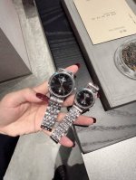 金壳+20钢带20 新款浪琴-Longines 精品情侣腕表 经典三针设计 尊贵大气 绅士风范 卓越品质 热卖全城 采用进口石英机芯 顶级316精钢表壳 进口小
