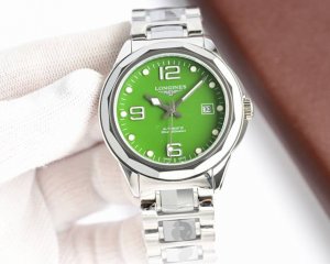 浪琴-Longines 类型 男士腕表 机芯 日本机械机芯8215 材质 316L精钢表壳 表镜 蓝宝石玻璃镜面 皮质 精钢表链钨钢带 尺寸 直径40Mm 厚度