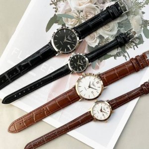 白皮 .金 .钢20浪琴-Longines 情侣对表 原装进口石英机芯 316L精钢表壳 直径男39Mm女29Mm 厚8Mm如果今天的阳光停止了它耀眼的光芒。那