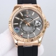 新品劳力士Rolex Sky-Dweller 天行者！ 表壳 尺寸42Mm，沉稳可靠、雍容大度！表圈采用劳力士Ring Command三角坑纹，旋转外圈可调转月
