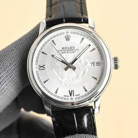 金壳+50 店家爆款主推 劳力士 Rolex 升级版本 男士腕表 采用独特的表盘设计 搭配五金装饰钉的3D立体感，整体效果更显高档奢华的劳力士， 初识劳力士必憧 - 点击图像关闭
