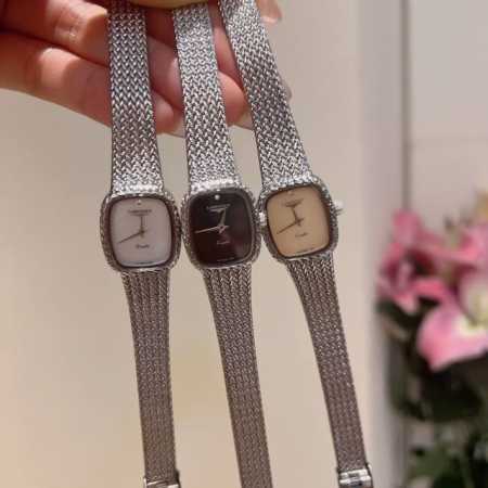 新品2024 最火浪琴超好看的 小姐姐们赶紧入手 浪琴-Longines戴卓维纳系列 精致半女士腕表 316精钢表带 直径2124Mm - 点击图像关闭