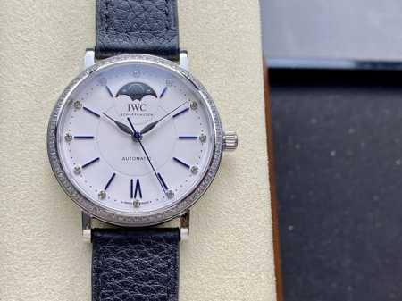 白壳 金壳 Tw新品 颜值巅峰 Iwc旗下最耀眼的明星，万国长动能月相专家。 全新的柏涛菲诺系列iw659601透底腕表。独家巨资订制万国cal.32800真月 - 点击图像关闭