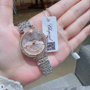 钢带银 ，玫 萧邦 肖邦chopard Imperiale 系列腕表。新款独家上市！独特的风格带您走进一个新阶段并且成功塑造了崇尚自我表达和与众不同的生活化概念