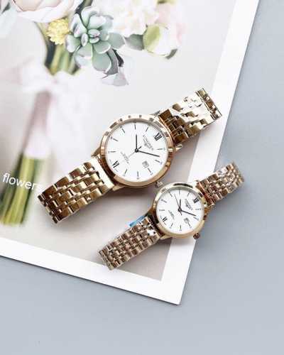 白皮 .金 .钢20浪琴-Longines 情侣对表 原装进口石英机芯 316L精钢表壳 直径男39Mm女29Mm 厚8Mm如果今天的阳光停止了它耀眼的光芒 那