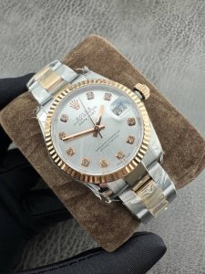 Vr Factory2025墙裂推荐 市场最高版本 V2升级版本 致敬经典! 劳力士Rolex蚝式恒动日志型31Mm系列腕表 表壳 尺寸31Mm,一体成型中层表 Vr Factory2025墙裂推荐 市场最高版本 V2升级版本 致敬经典! 劳力士Rolex蚝式恒动日志型31Mm系列腕表 表壳 尺寸31Mm,一体成型中层表