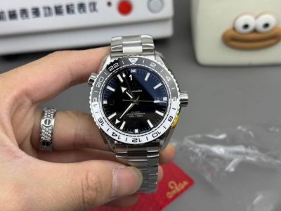 vs 欧米茄海马 太极圈 8906机芯 43.5Mm发货实拍