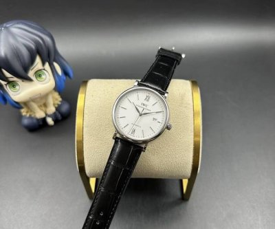 Iwc万国 柏涛菲诺系列自动机械男表Iw356501红60，40Mm大小，白盘银针，公价54990元，二手单表好成色好X万分享！