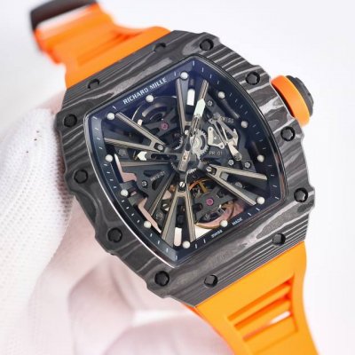 升级V3 最高版本 理查德 米尔 Rm12-01 Rm8 一体陀飞轮腕表，材质均为碳纤维与石英纤维材质表壳，分别三种颜色款式：纯黑碳纤维、碳纤维+红色石英纤维、