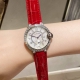 鳄鱼皮白壳 金壳 美洲鳄皮带 36Mm Ballon Blanc De Cariter女士腕表方钻系列 方钻是钻石众多切割形状之一 属于异形钻石 方钻的英文是p