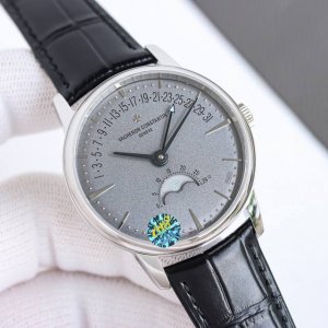 A8出品 白壳 金壳 全新升级版vacheron Constantin 经典之美品鉴江诗丹顿传承逆跳日历款腕表 型号 U 000R-B329。盘面设计独树一帜，