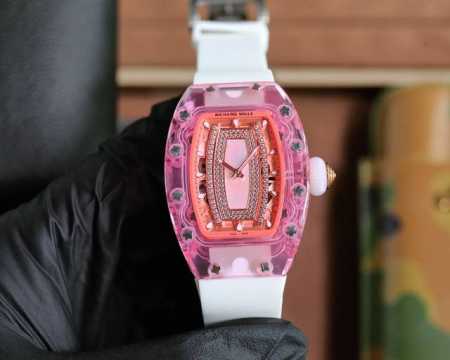 理查德米勒 Richard Mille最新推出Ladies Rm07-02Pink Lady Sapphire，腕表结合了女姓化的外观和先进的技术含量。需要进行 - 点击图像关闭