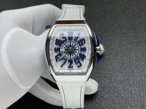 顶级复刻Abf Fm法兰最新款独家定制版 Vanguard腕表 V45 Crazy Hour 乱跳 ！ 疯狂时间系列1.打破常规 将12个Art Deco式的阿