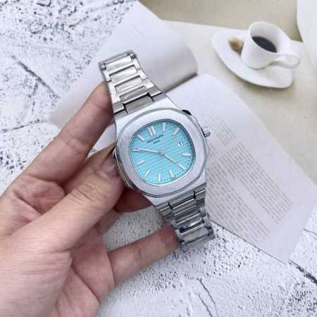新色到。蒂芙尼蓝与仙踪绿 百达翡丽-Patek Philippe鹦鹉螺系列精品男士腕表搭载进口石英机，316精钢表壳，精钢表带，矿物质超强镜面，独一无二，直径4 - 点击图像关闭