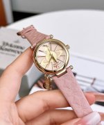 vivienne Westwood 西太后土星吊坠腕表火爆登陆！颜值真的没话说，比那些轻奢好看太多了，薇薇安的设计风格独树一帜～ Vivienne Westwo