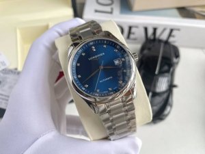 三码合一细节控品 商务休闲 简约经典 完美爆款来袭名匠系列男士西铁城机械腕表 尺寸 40Mm 机芯 全新日本原装西铁城8215机芯 修正官方最新原装L888自动