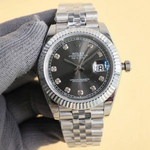 统一 男装日志 36Mm 41Mm可选 内真钻版本来啦 Gtc国检证书 一表一卡一码 简直不要太香 劳力士男装日志系列,男装日志型的蚝式表壳是坚固优雅、完美比例 统一 男装日志 36Mm 41Mm可选 内真钻版本来啦 Gtc国检证书 一表一卡一码 简直不要太香 劳力士男装日志系列,男装日志型的蚝式表壳是坚固优雅、完美比例