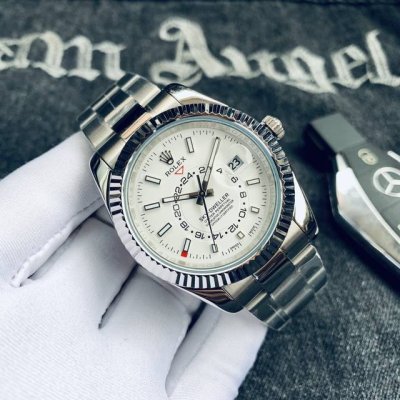 白壳 金20 钢带20 真眼80 品牌: 劳力士Rolex Sky-Dweller 系列: 纵航者型系列 简称 天行者恒心之作 类型 精品男士腕表 商务百搭 表