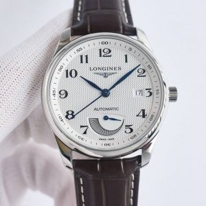 Longines 浪琴 名匠系列 动能腕表压轴登场！真一体机 1腕表尺寸40X10毫米。表壳尺寸工艺完美复制原装工艺 2柳叶形蓝钢淬火表针，针型和工艺均同步。