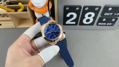 纵横四海 DDD Twa压轴巨制 江诗丹顿 纵横四海多功能腕表 高雅绅士 尊贵非凡 最强地表 DDD 表壳 腕表尺寸42Mmx13.5Mm 高辨识度的马耳他八齿