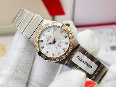 小红书热门款 女神最爱 Qtq Factory2025墙裂推荐 最新版本 腕表！型号123.15.27.60.55 4。四代星座永恒经典款！ 星座系列表壳表带光