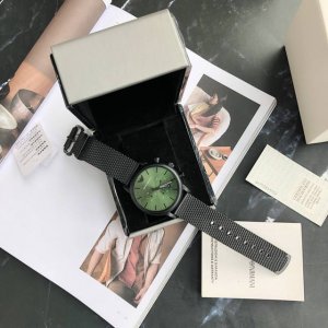 现货 Emporio Armani 手表 商务休闲三眼计时多功能男表 绿表盘编织表带 男石英腕表 Ar11470 自然气息浓郁的绿色表盘，三眼计时 满足多种需求